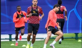 爆料中国足球队视频最新,备战世界杯，激情燃烧的岁月